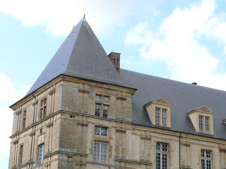 Château de Louppy-sur-Loison - Pavillon d'extrémité et aile Ouest