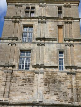 Château de Louppy-sur-Loison - Pavillon d'extrémité de l'aile Est. Superposition des ordres