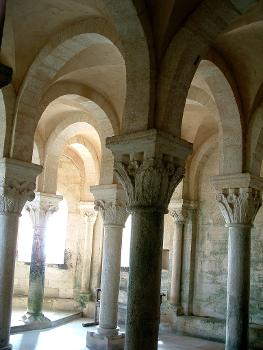 Mont-devant-Sassey - Eglise - Crypte romane