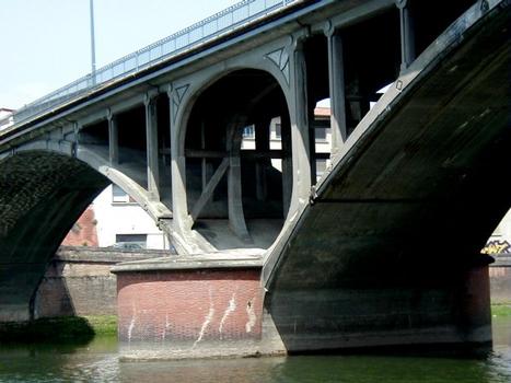 Pont Neuf de Montauban.Pile centrale