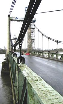 Montjean-sur-Loire Suspension Bridge