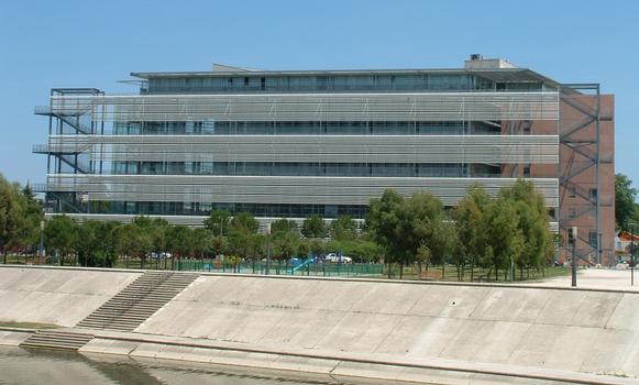 Montpellier - Université Montpellier 1 - Bibliothèque universitaire