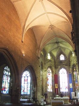 Hennebont - Eglise Notre-Dame-de-Paradis - Nef