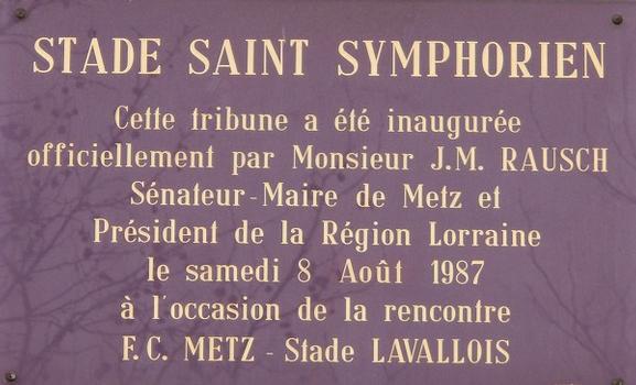 Metz - Stade Saint-Symphorien - Tribune Nord - Panneau commémoratif