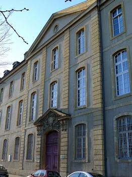 Metz - Conseil général de la Moselle (ancien hôpital militaire de Fort-Moselle)