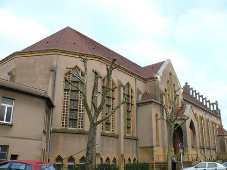 Montigny-lès-Metz - Eglise Sainte-Jeanne-d'Arc