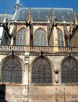 Moulins - Cathédrale Notre-Dame - L'ancienne collégiale - Vue du côté Sud