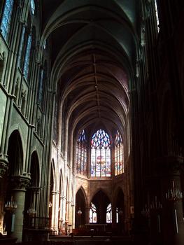Moulins - Cathédrale Notre-Dame - Vaisseau central