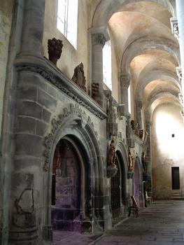 Saint-Pierre Abbey, Mozac