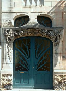 Nancy Art Nouveau - Maisons Houot (1903) - 92 92bis quai Claude Le Lorrain - Portail du 92bis