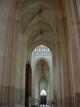 Nantes - Cathédrale Saint-Pierre-et-Saint-Paul - Chevet - Bas-côté Nord