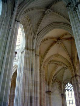 Nantes - Cathédrale Saint-Pierre-et-Saint-Paul - Chevet - Déambulatoire