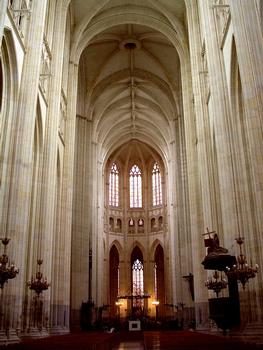 Nantes - Cathédrale Saint-Pierre-et-Saint-Paul - Chevet - Nef