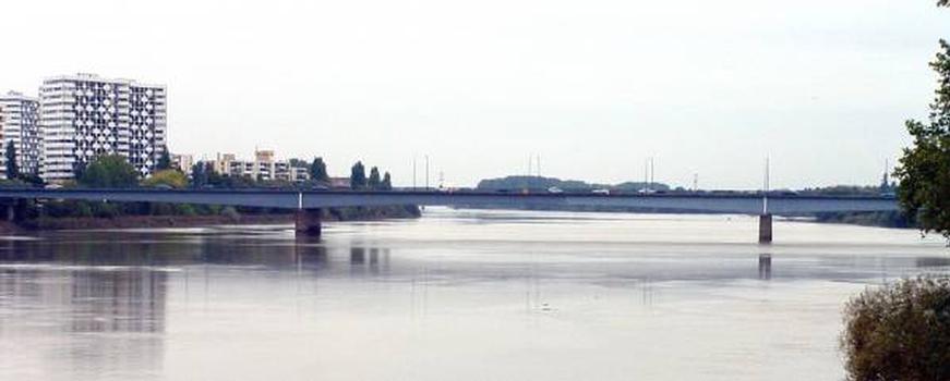 Pont Georges-Clémenceau, Nantes.Ensemble côté aval