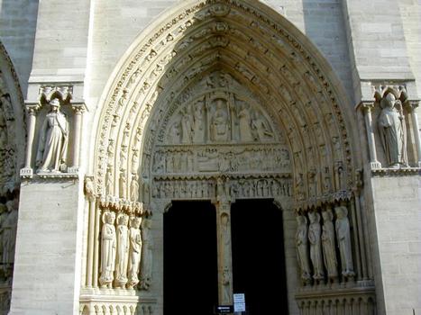 Notre Dame de Paris.Western façade: Portal of Saint Anne