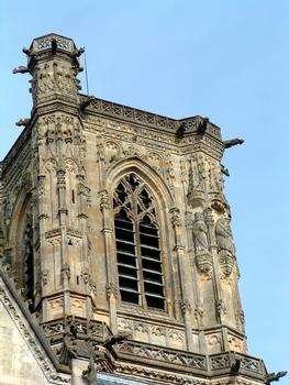 Nevers - Cathédrale Saint-Cyr-et-Sainte-Julitte - Vue du clocher - Détail