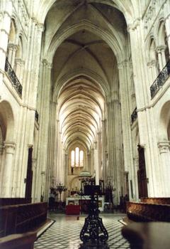 Noyon Cathedral.Choir and nave