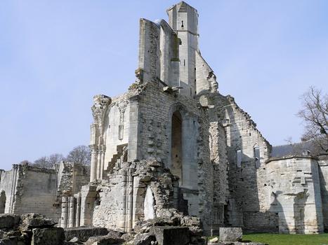 Abbaye royale de Chaalis - Abbatiale Notre-Dame - Vestiges du transept et du choeur