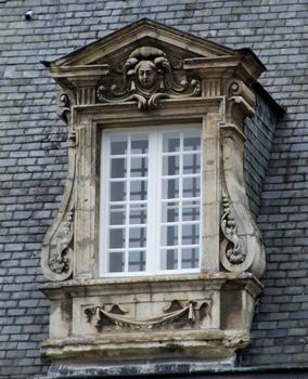 Alençon - Préfecture de l'Orne - Une fenêtre