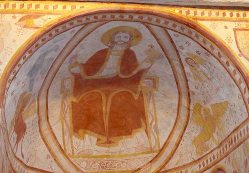 Eglise Saint-Céneri - Fresque de l'abside représentant le Christ en majesté entouré des symboles des Evangélistes
