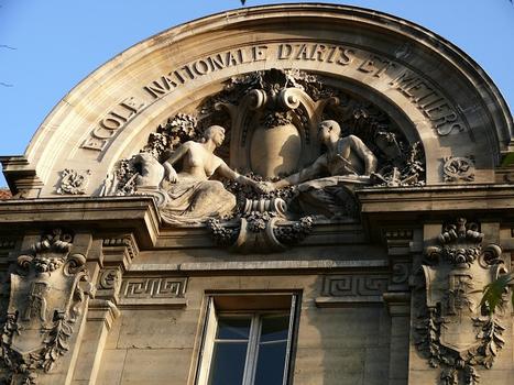 Paris 13 ème arrondissement - Ecole nationale supérieure des Arts et Métiers - Centre de Paris - Entrée sur le boulevard de l'Hôpital