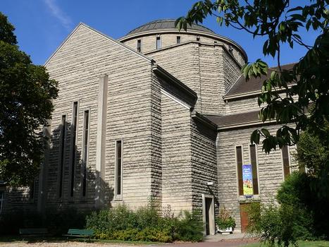 Eglise Sainte-Jeanne-de-Chantal