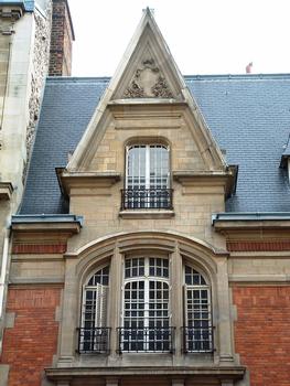 Paris - Immeuble 63 rue Ampère - Façade - Détail