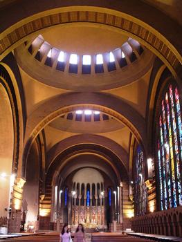 Kirche Sainte-Odile, Paris