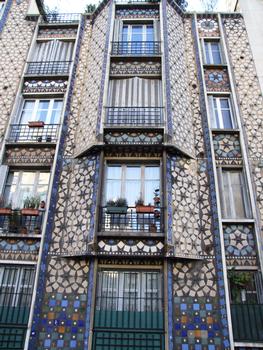 Paris 18ème arrondissement - Maison Deneux, 185 rue Belliard, construite par l'architecte Henri Deneux pour lui-même