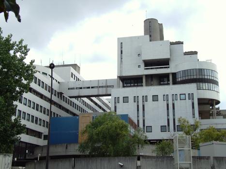 Robert-Debré-Krankenhaus für Mütter und Kinder (1988), Paris