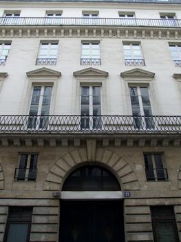 Paris 2 ème arrondissement - Hôtel construit pour Berthault, oncle de l'architecte Louis-Martin Berthault par l'architecte Joseph-Jacques Ramée au 12 rue du Mail