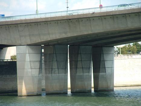 Paris - Pont amont - Travées en Seine - Piles