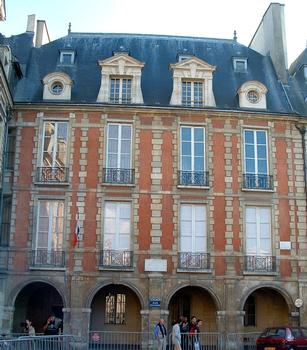 Paris - Place des Vosges - n°6, Hôtel de Rohan-Guéménée, musée Victor Hugo