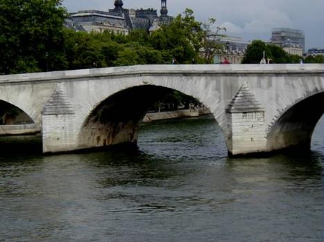 Pont Royal, Paris.Une arche