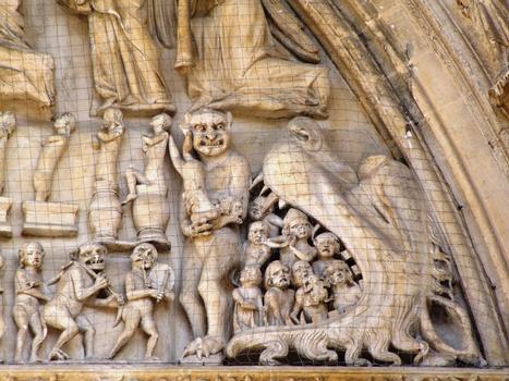 Saint-Omer - Cathédrale Notre-Dame - Portail sud - Tympan: Jugement Dernier - Beaucoup allèrent en Enfer