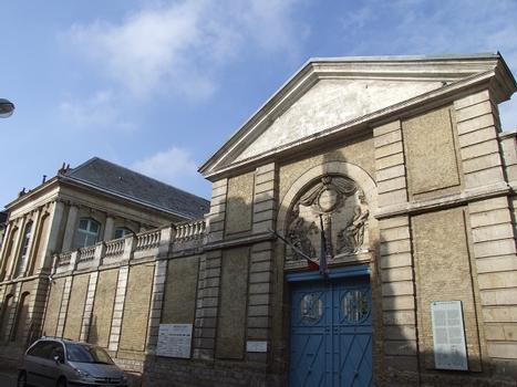 Saint-Omer - Palais de Justice - Entrée