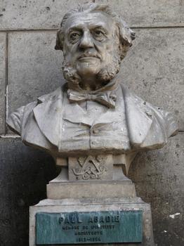 Paul Abadie - Buste dans la cour de l'hôtel de ville d'Angoulême