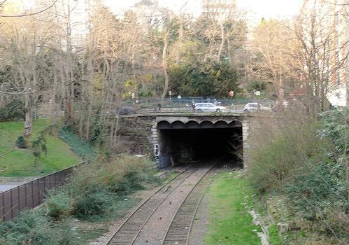 Petite ceinture de Paris - Tunnel de Belleville côté rue des Couronnes