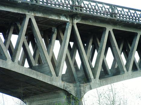 Vichy - Pont de Boutiron - Au droit d'une pile