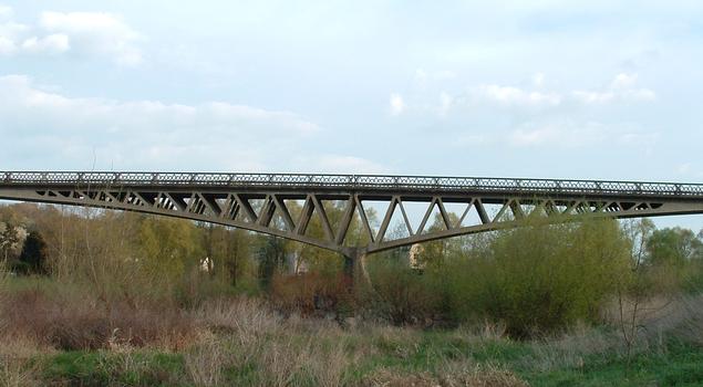 Vichy - Pont de Boutiron - Deux demi-travées de part et d'autre d'une pile
