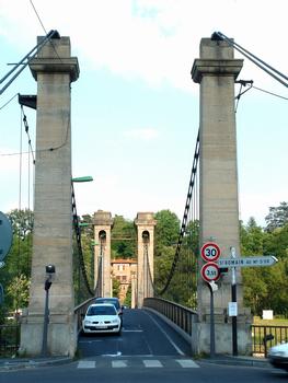 Pont de Couzon - Pylône côté Couzon-au-Mont-d'Or