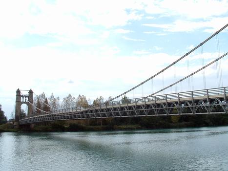 Pont de Groslée sur le Rhône - La travée suspendue