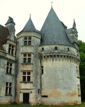 Burg Puyguilhem in Villars