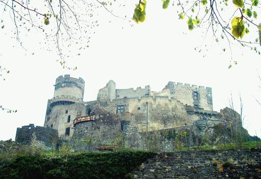 Volvic - Château de Tournoël