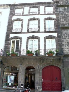 Riom - Hôtel Arnoux de Maison Rouge