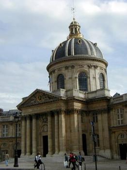 Collège des Quatre-Nations, Paris.Institut de France - Chapelle