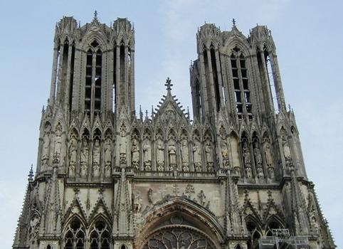 Reims Cathedral: towers and Gallery of the Kings