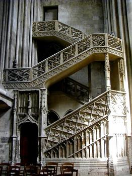 Escalier des Libraires - Bras nord du transept