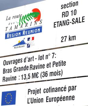 Route des Tamarins - Viaducs de Bras-Grande-Ravine et Petite-Ravine - Panneau d'information