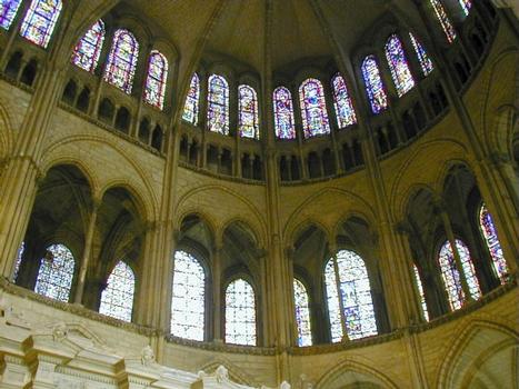 Saint-Rémi Abbey.Choir